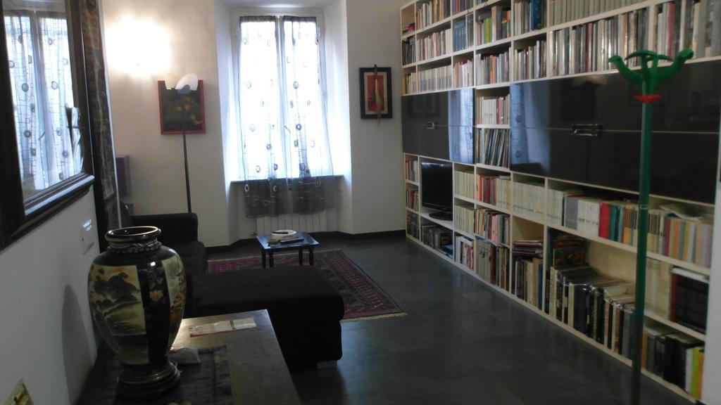 Chez Elio Daire La Spezia Oda fotoğraf