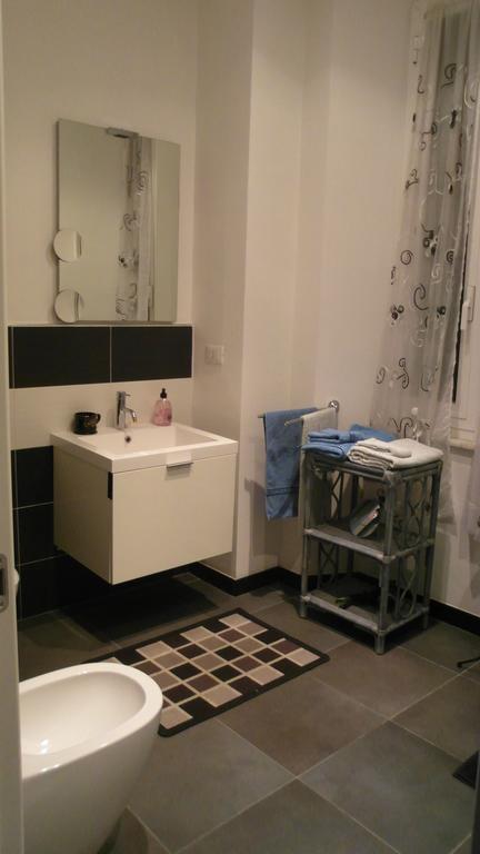 Chez Elio Daire La Spezia Oda fotoğraf